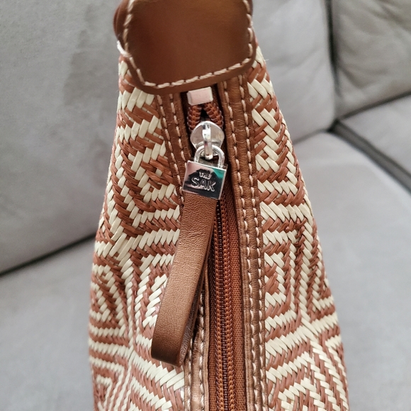 The SAK woven straw shoulder purse - Picture 8 of 13